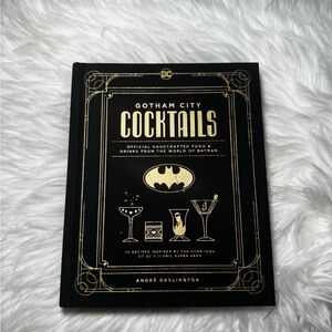 Batman Gotham City Cocktails Book